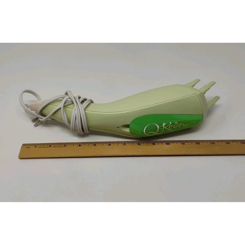 Q-Redew Vintage Hair Steamer Powers On, Heats Up, Motor Runs - No Water Bottle